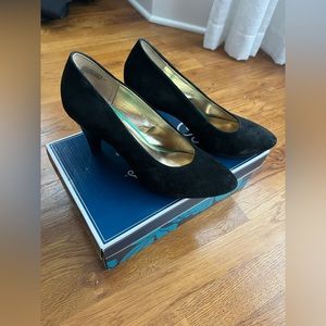 Seychelles Velvet Pump 8 1/2